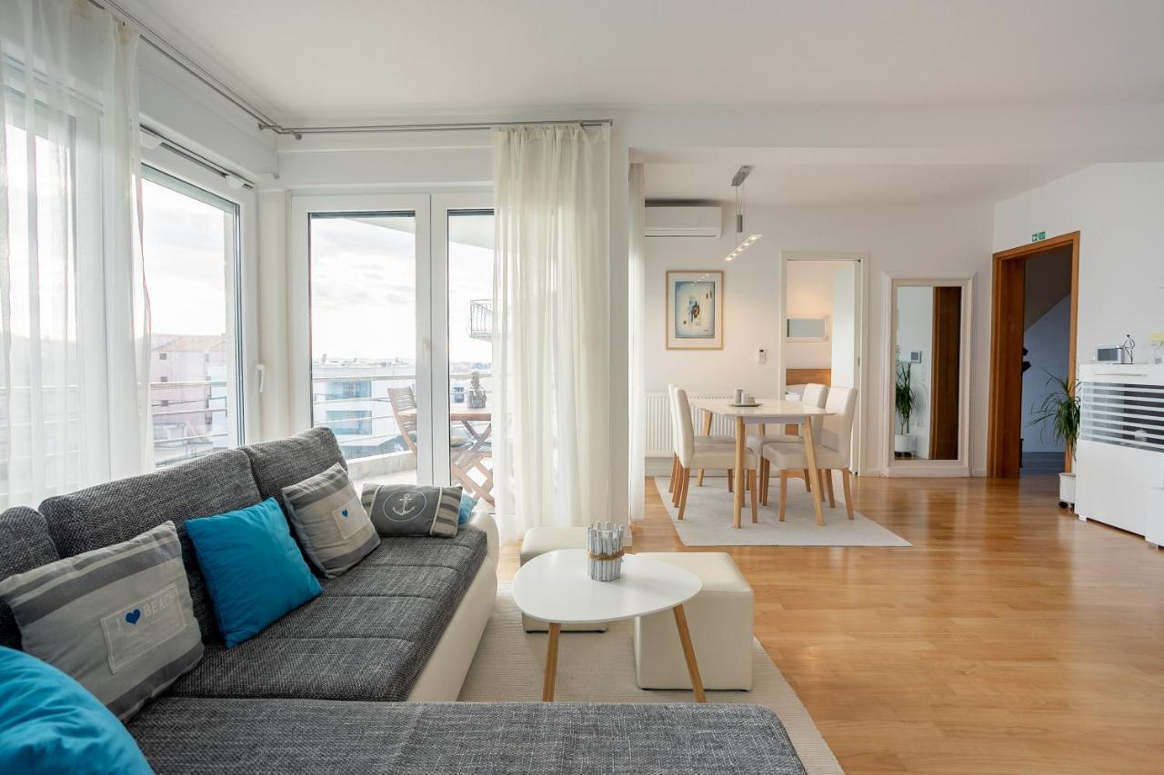 Apartman Aqua Podstrana Luaran gambar