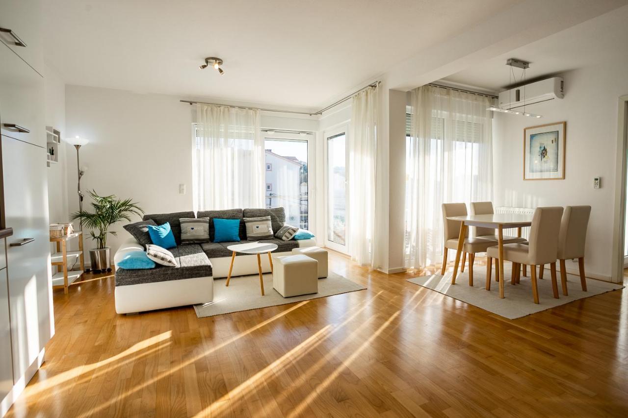 Apartman Aqua Podstrana Luaran gambar