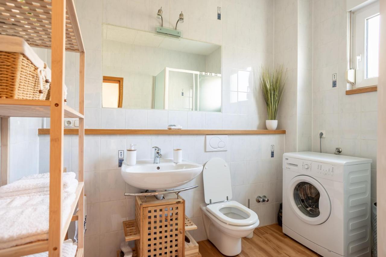 Apartman Aqua Podstrana Luaran gambar